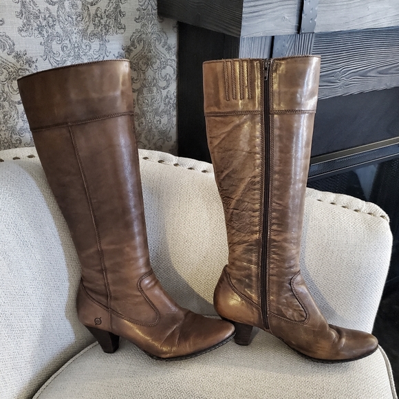 Tall Born Mallory Boots - Picture 2 of 4